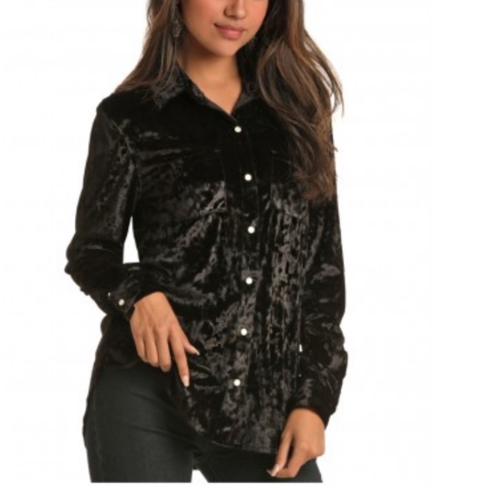 SANCTUARY By Antropologíe Black Long Sleeve Snap Front Velvet Goth
Blouse Sz M